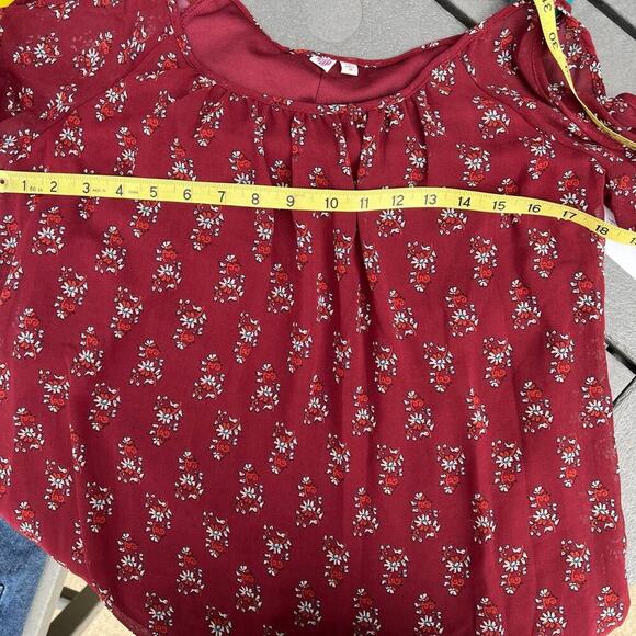 Aula sheer burgundy top, ruffle hem & open shoulder, women's size M - Picture 6 of 12